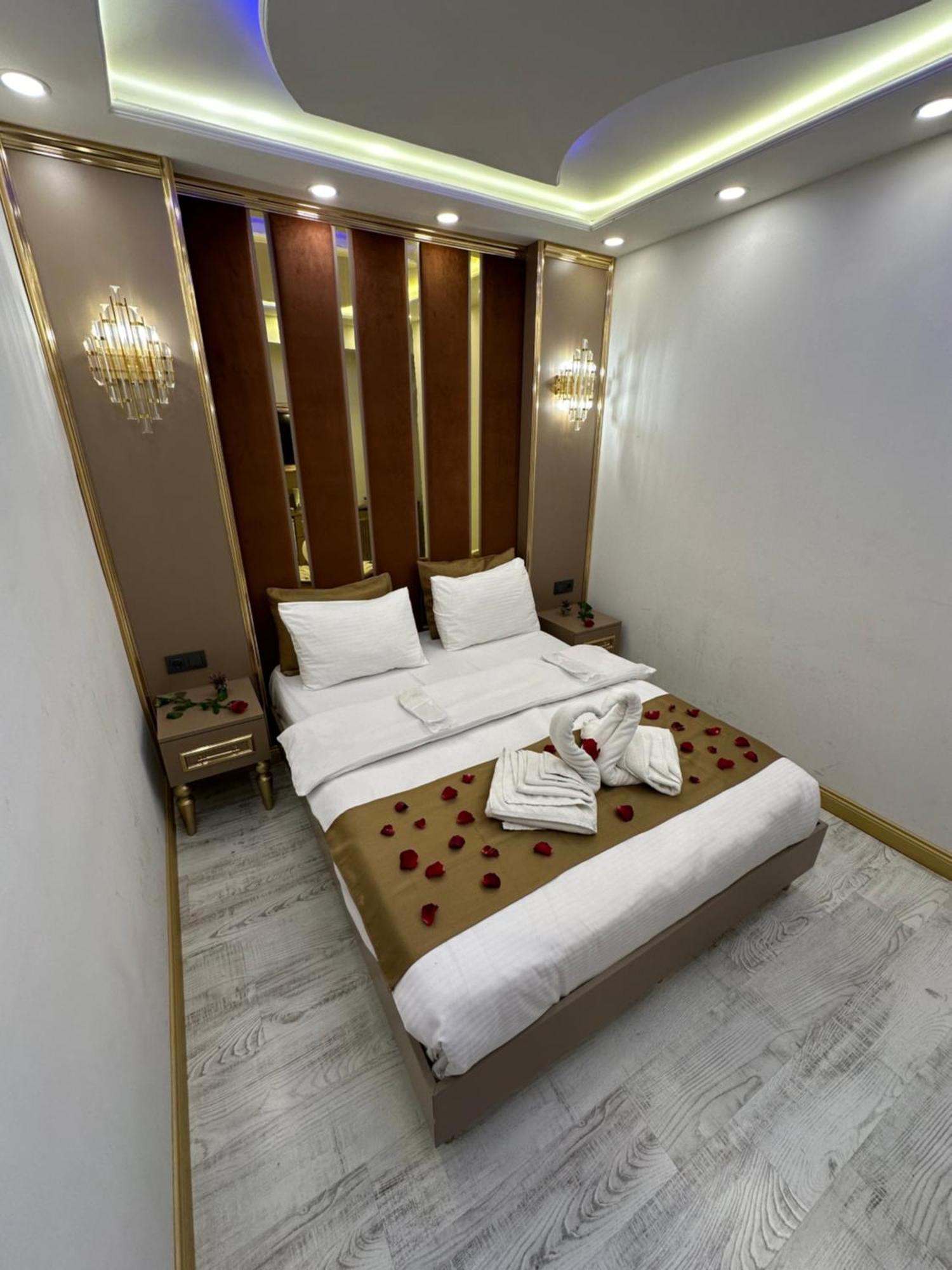 Moonlight Suit Hotel Taksim Istanbul Exterior photo